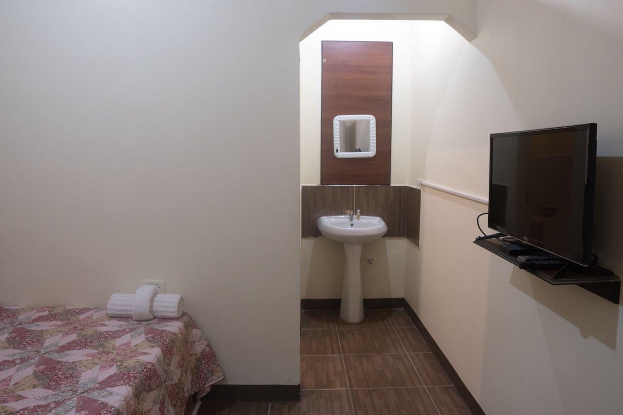 Studio 27 Inn Piarco Exterior photo